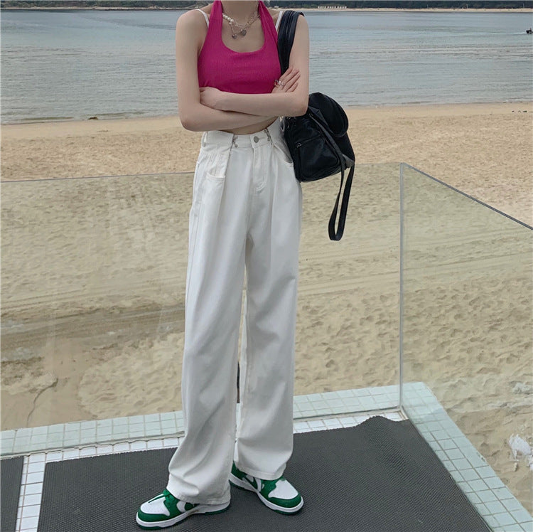 Women's Fitting Straight Leg Jeans